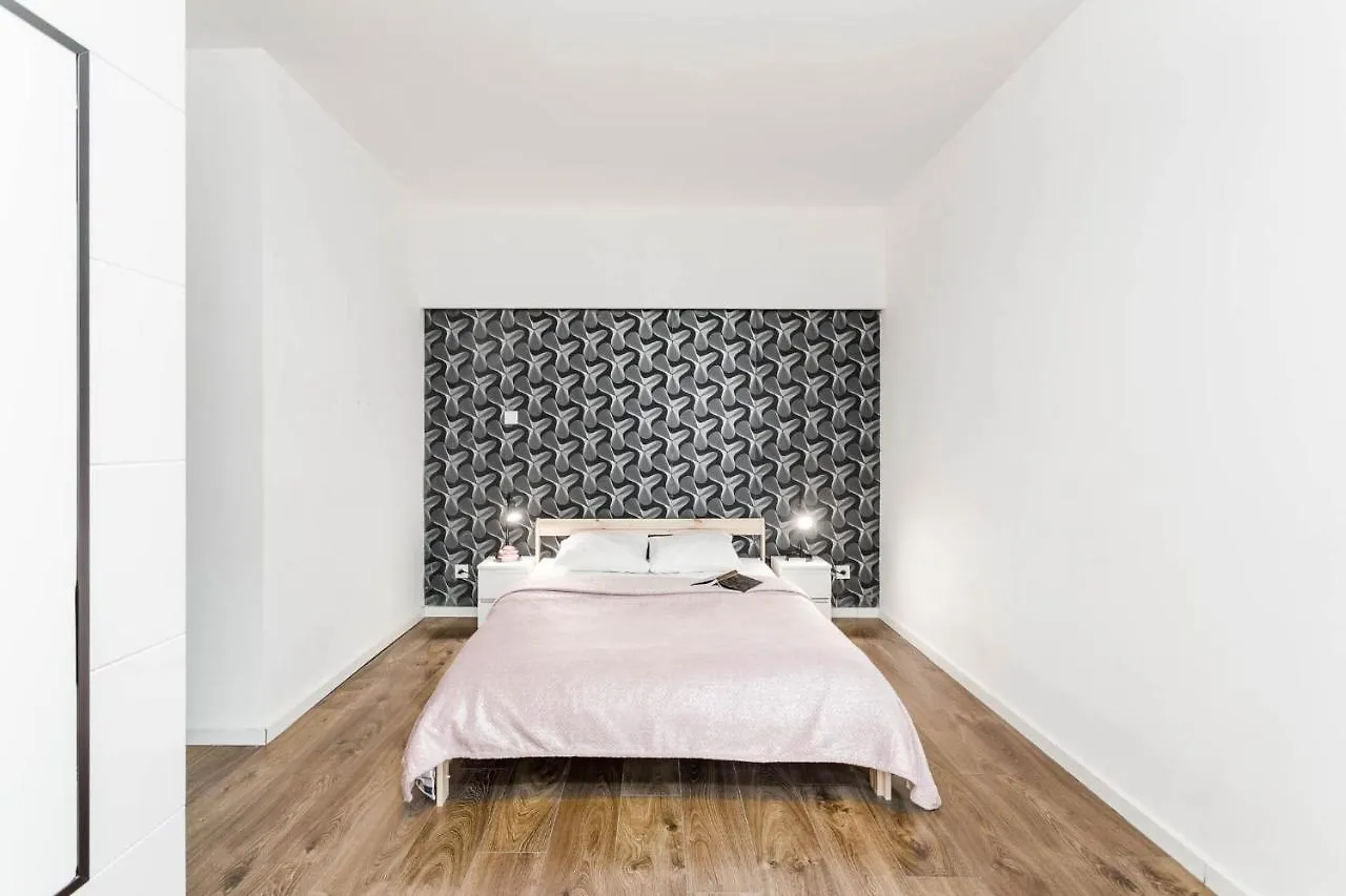 ורשה Chill Apartments Fieldorfa